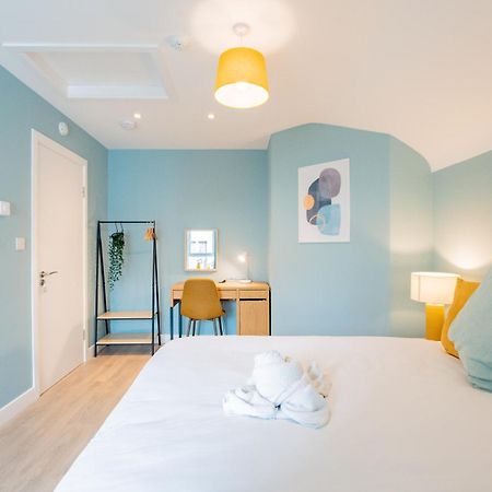 The Large Group House -Sleeps 21 Villa ดับลิน ภายนอก รูปภาพ