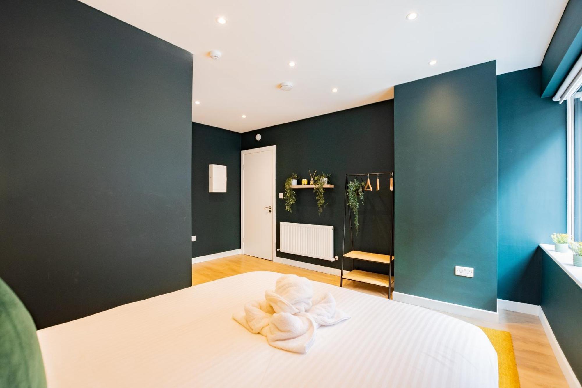 The Large Group House -Sleeps 21 Villa ดับลิน ภายนอก รูปภาพ
