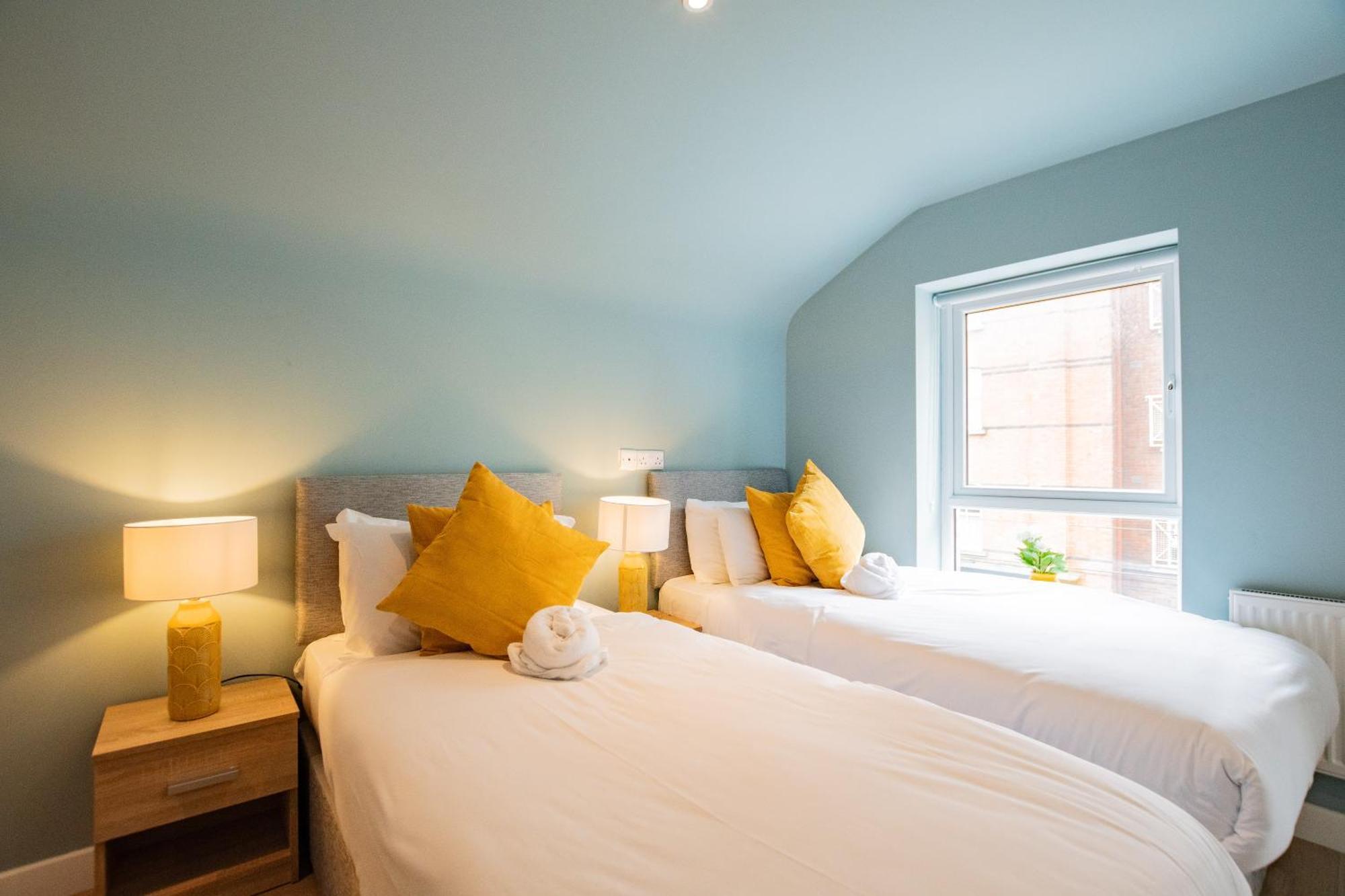 The Large Group House -Sleeps 21 Villa ดับลิน ภายนอก รูปภาพ