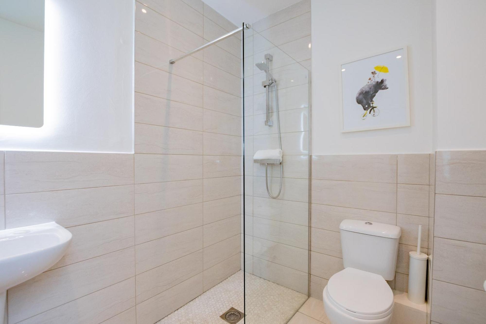 The Large Group House -Sleeps 21 Villa ดับลิน ภายนอก รูปภาพ
