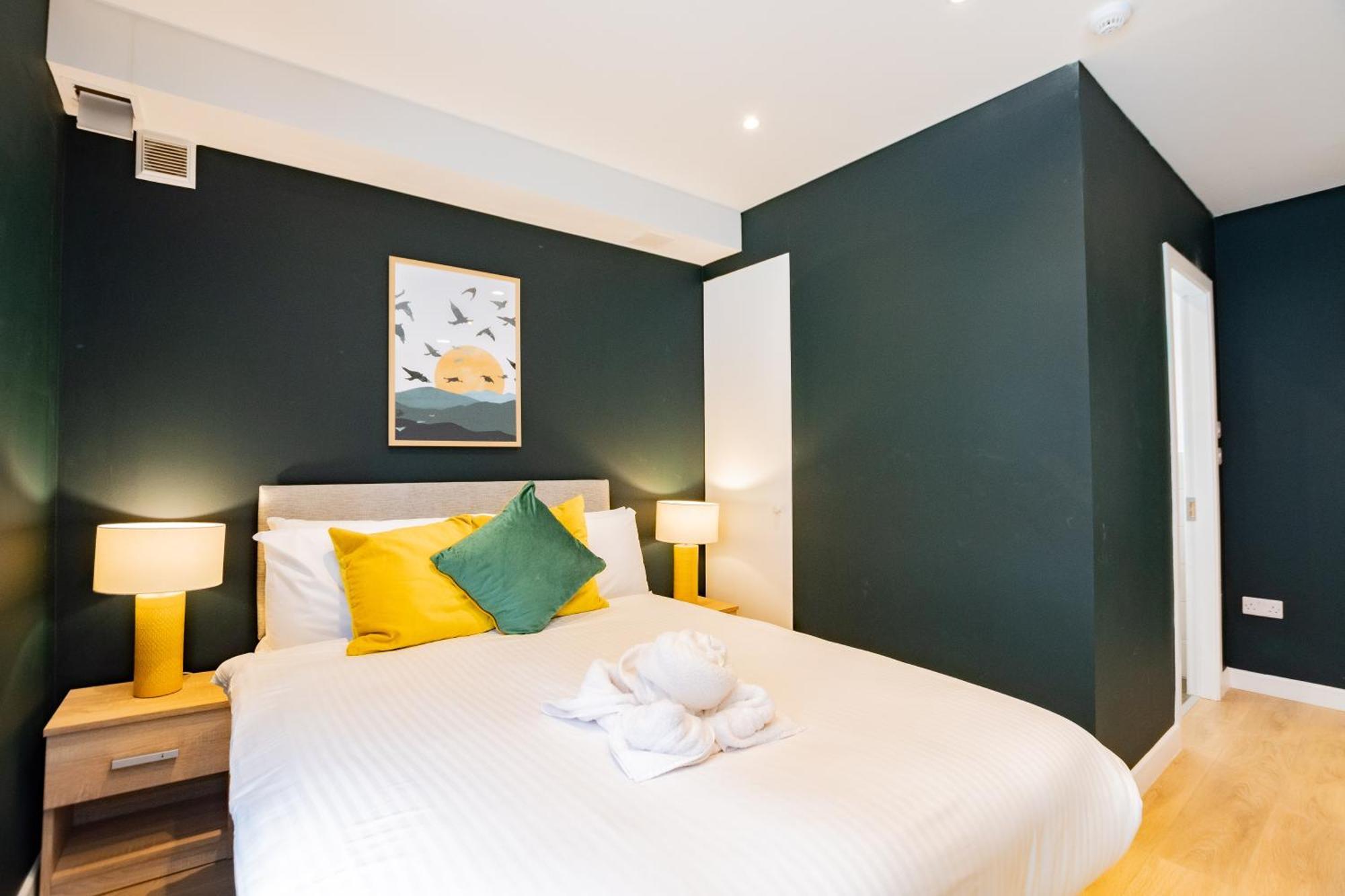 The Large Group House -Sleeps 21 Villa ดับลิน ภายนอก รูปภาพ